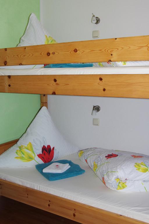 Loewenhof Hotel Krumbach Room photo